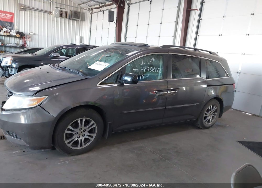 2011 HONDA ODYSSEY EX-L VIN: 5FNRL5H63BB054613