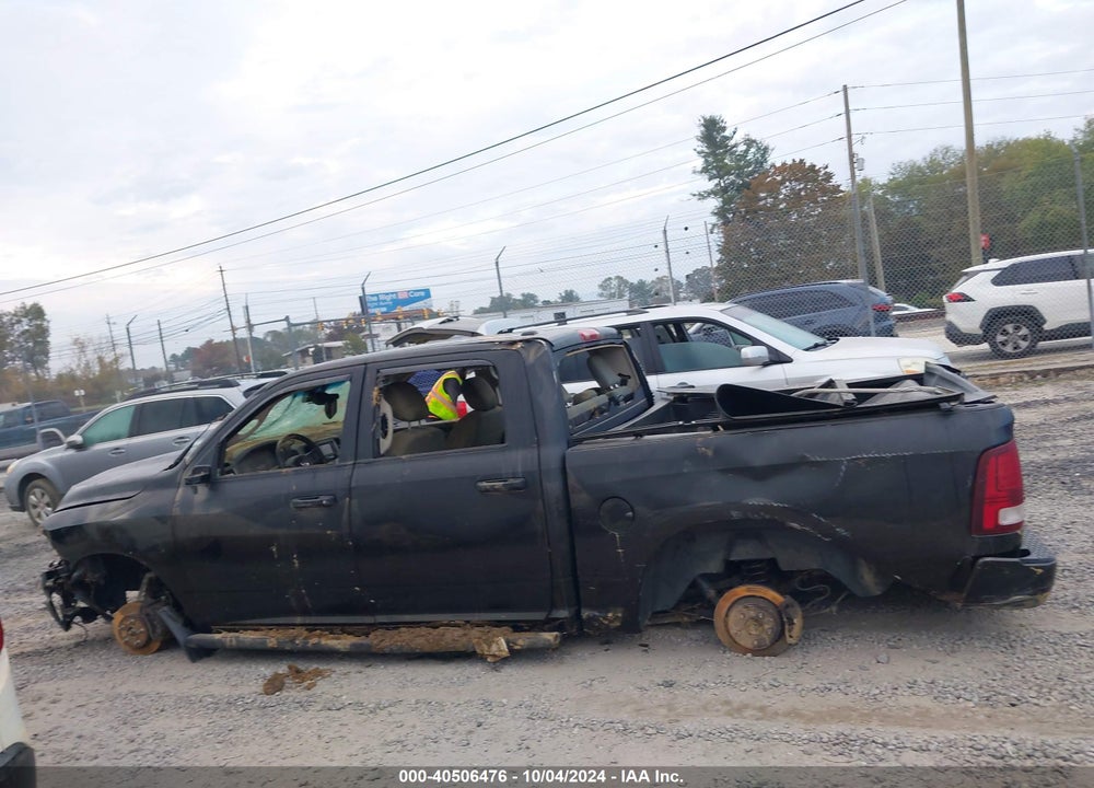 2015 RAM 1500 EXPRESS VIN: 1C6RR7KG7FS636516