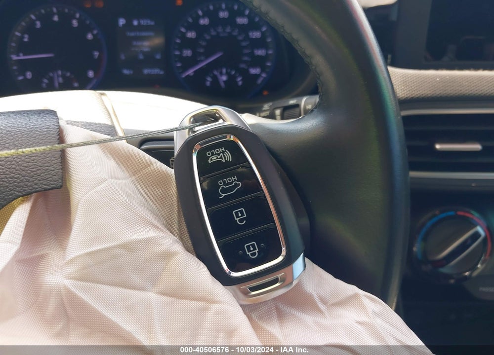 2019 HYUNDAI KONA SEL VIN: KM8K22AA4KU314117