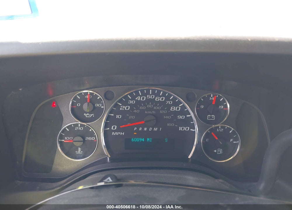 2020 CHEVROLET EXPRESS PASSENGER RWD 3500 EXTENDED WHEELBASE LT VIN: 1GAZGPFG9L1136764