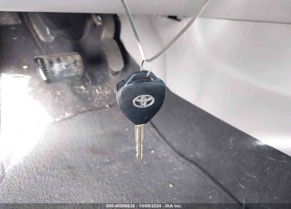 2012 TOYOTA COROLLA LE VIN: 2T1BU4EE4CC910172