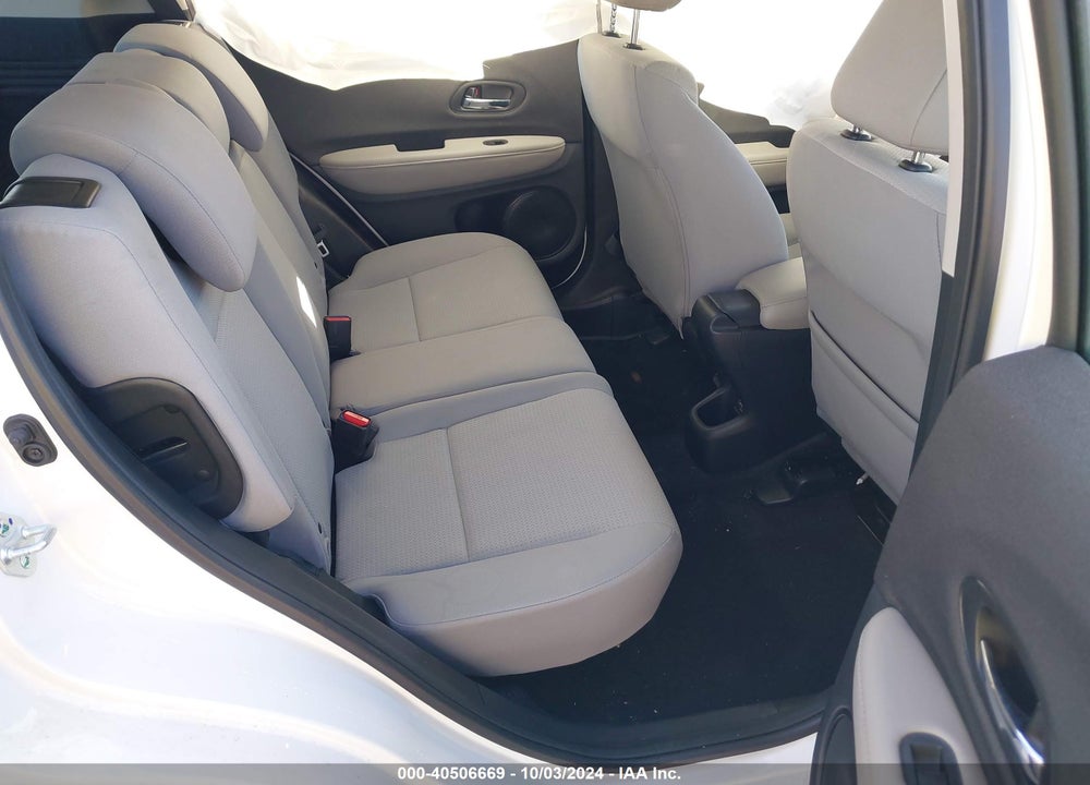 2021 HONDA HR-V AWD LX VIN: 3CZRU6H30MM743610