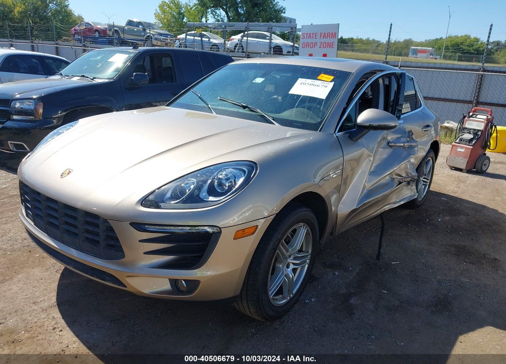 2015 PORSCHE MACAN S VIN: WP1AB2A55FLB67383