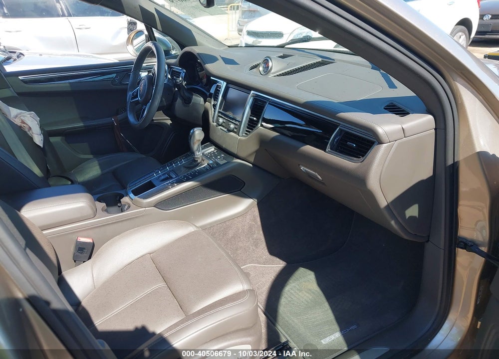 2015 PORSCHE MACAN S VIN: WP1AB2A55FLB67383