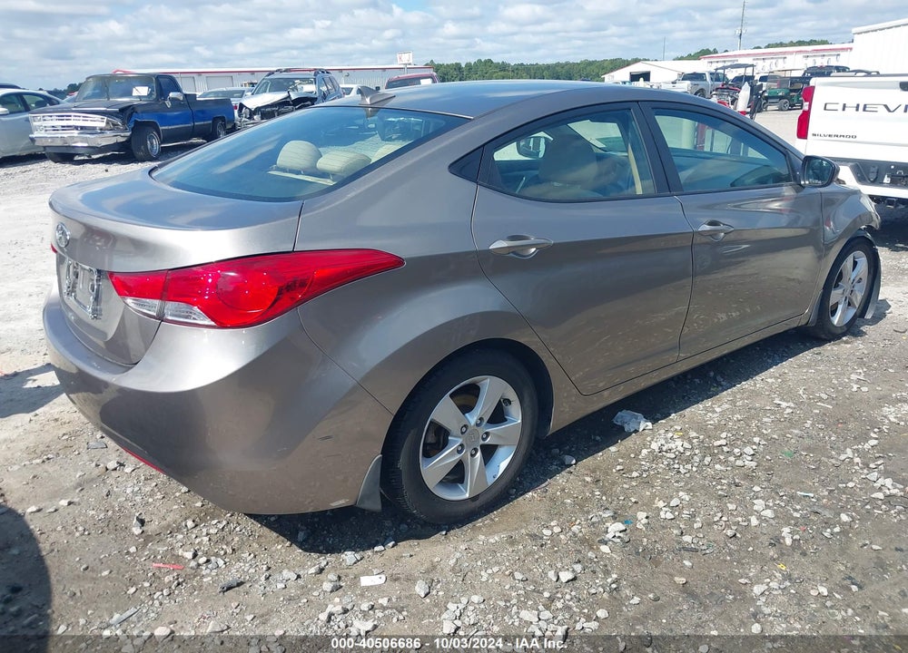 2013 HYUNDAI ELANTRA GLS VIN: 5NPDH4AE8DH316895