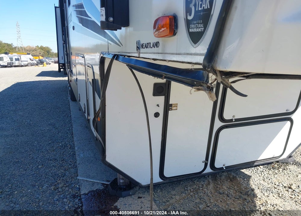 2022 HEARTLAND RV BIGHORN VIN: 5SFBG4028NE481927