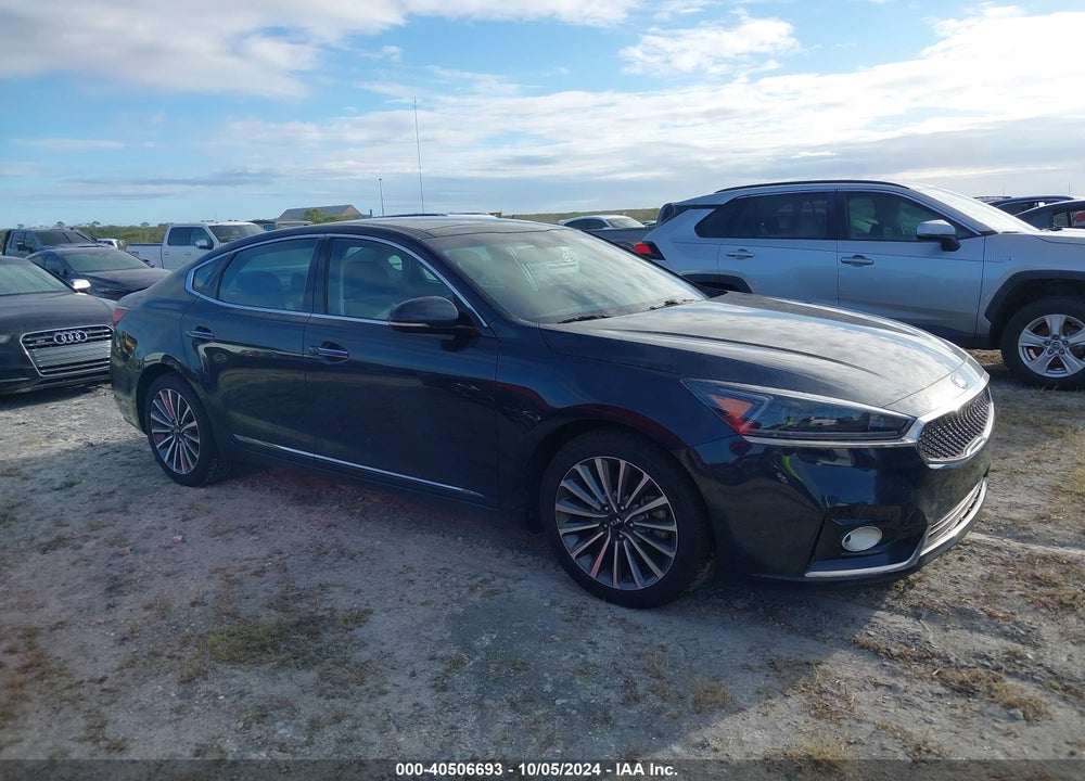 2018 KIA CADENZA PREMIUM VIN: KNALC4J16J5098388