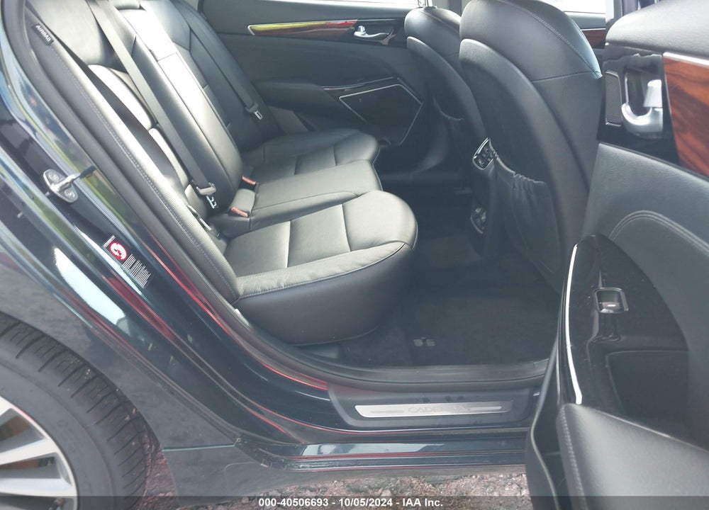 2018 KIA CADENZA PREMIUM VIN: KNALC4J16J5098388