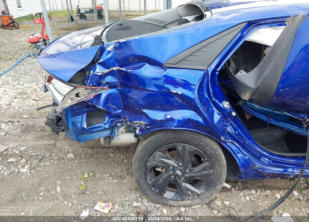 2022 HYUNDAI ELANTRA SEL VIN: KMHLS4AG8NU288789