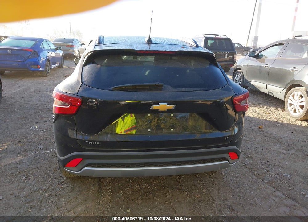 2024 CHEVROLET TRAX FWD LT VIN: KL77LHE24RC063884