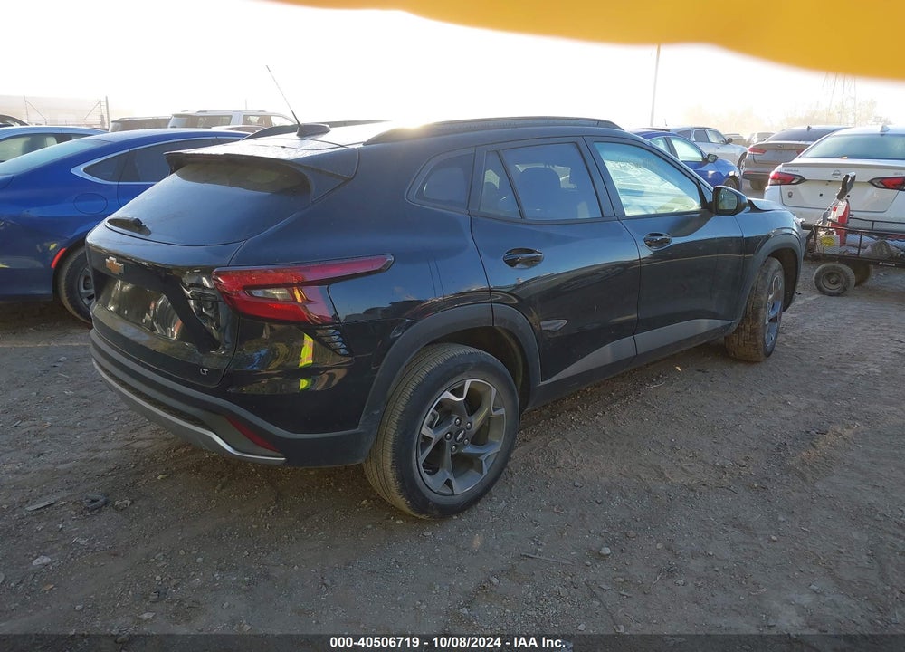 2024 CHEVROLET TRAX FWD LT VIN: KL77LHE24RC063884