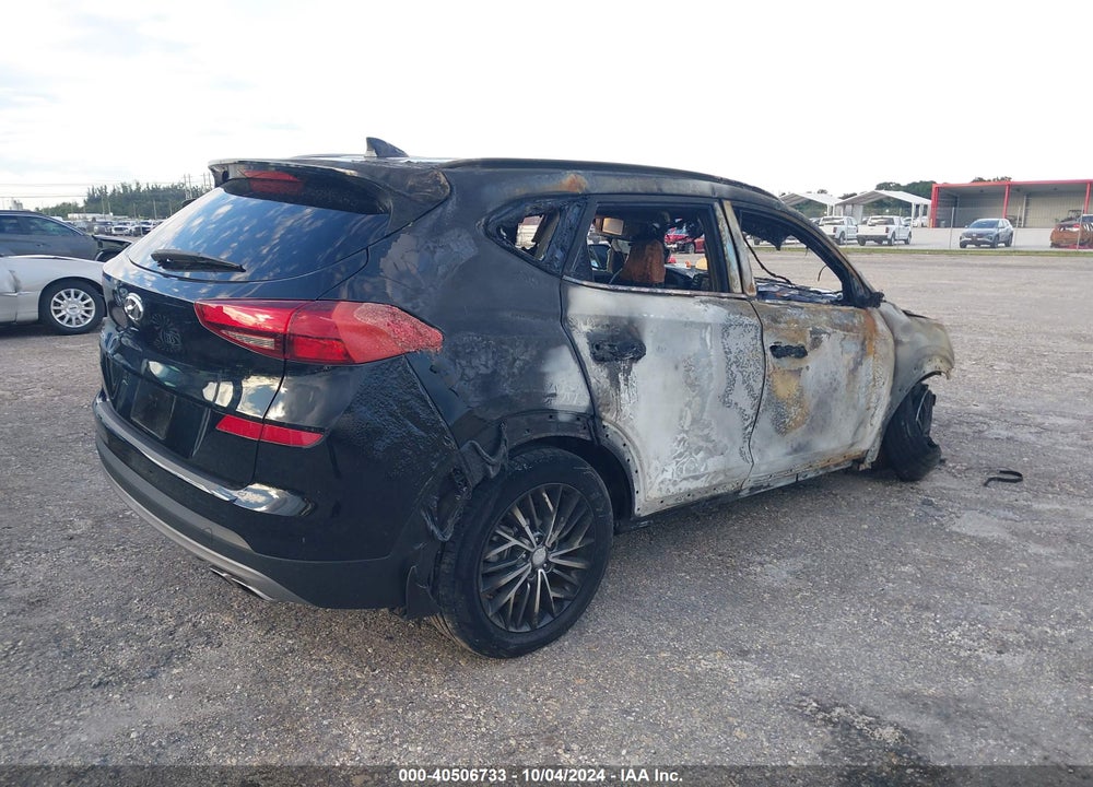2021 HYUNDAI TUCSON SEL VIN: KM8J33AL2MU303314