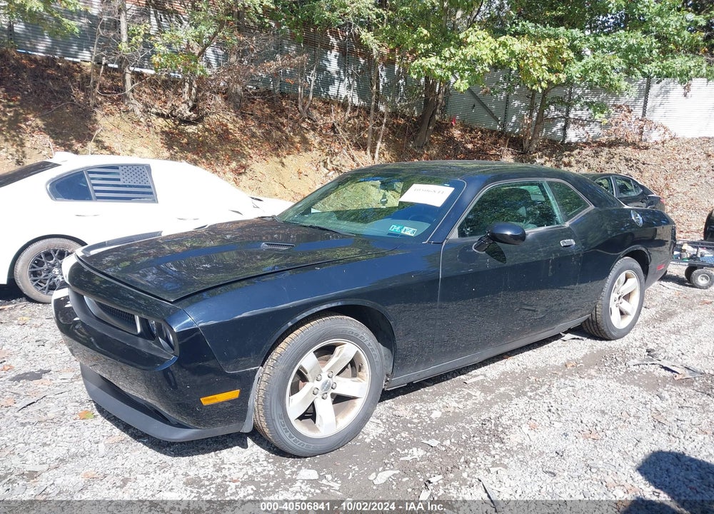 2013 DODGE CHALLENGER SXT VIN: 2C3CDYAG5DH645938