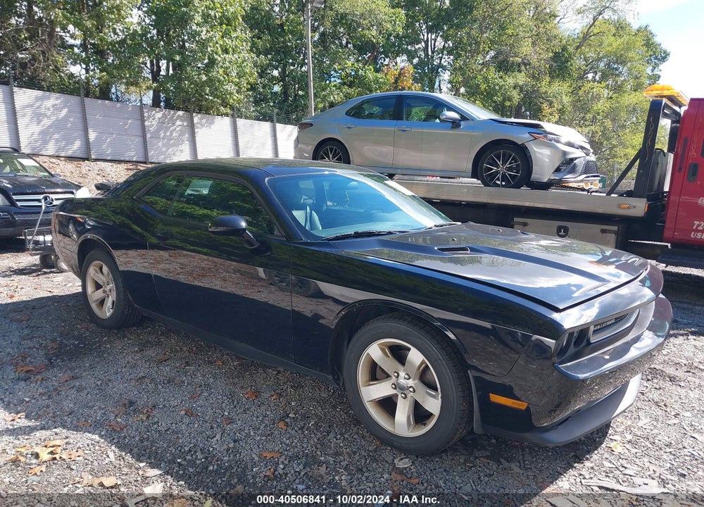 2013 DODGE CHALLENGER SXT VIN: 2C3CDYAG5DH645938
