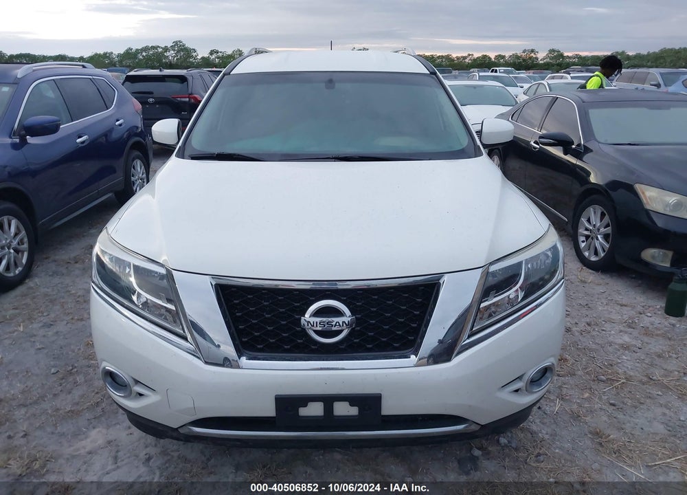 2016 NISSAN PATHFINDER SV VIN: 5N1AR2MM1GC643125