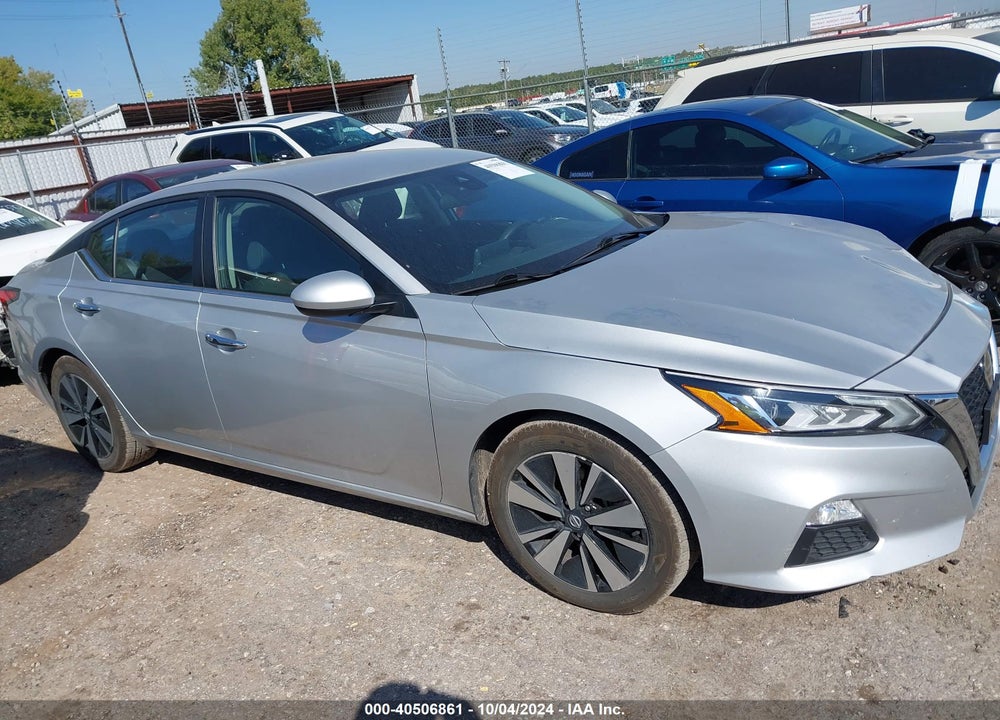 2022 NISSAN ALTIMA SV FWD VIN: 1N4BL4DV1NN313233