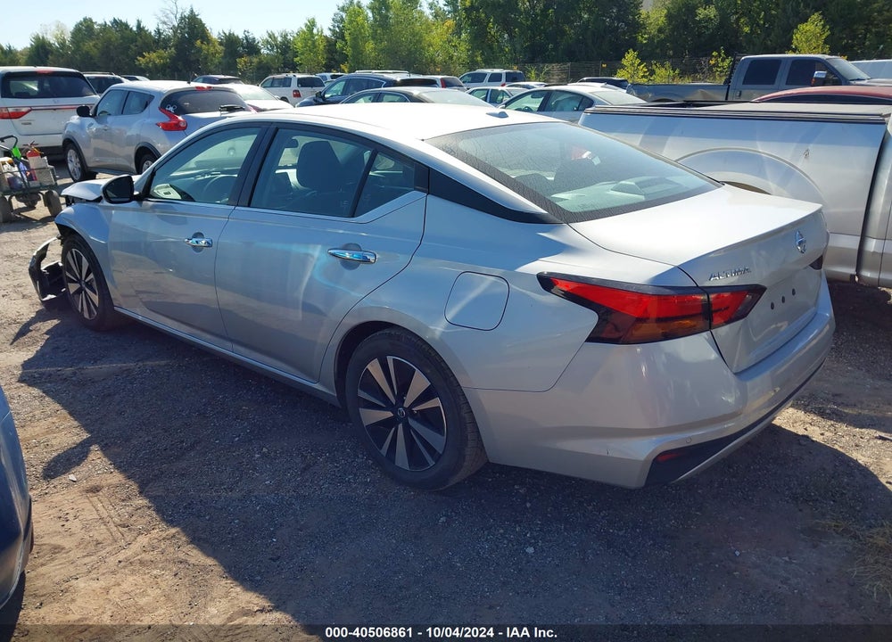 2022 NISSAN ALTIMA SV FWD VIN: 1N4BL4DV1NN313233