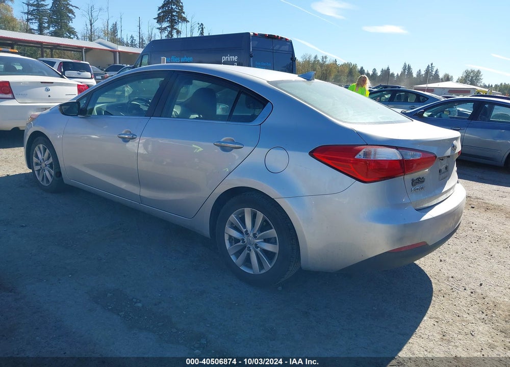 2015 KIA FORTE EX VIN: KNAFX4A88F5272936