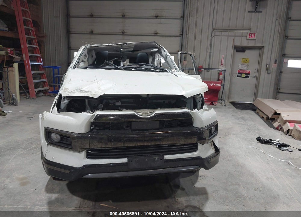 2020 TOYOTA 4RUNNER NIGHTSHADE SPECIAL EDITION VIN: JTEBU5JR9L5750085