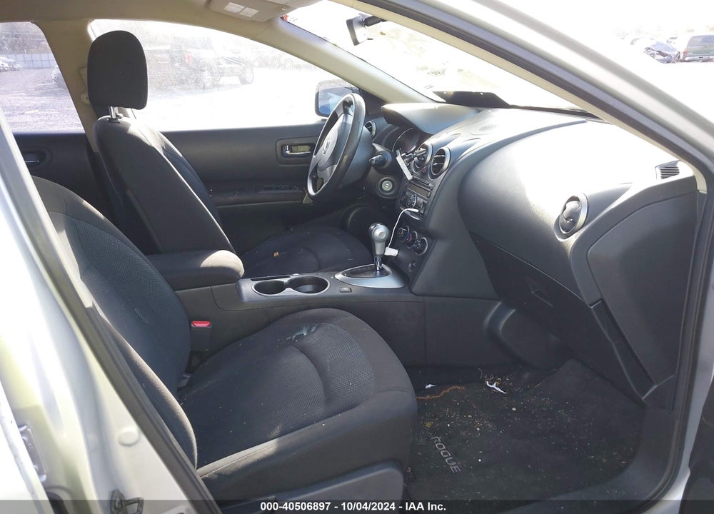 2014 NISSAN ROGUE SELECT S VIN: JN8AS5MT4EW619287