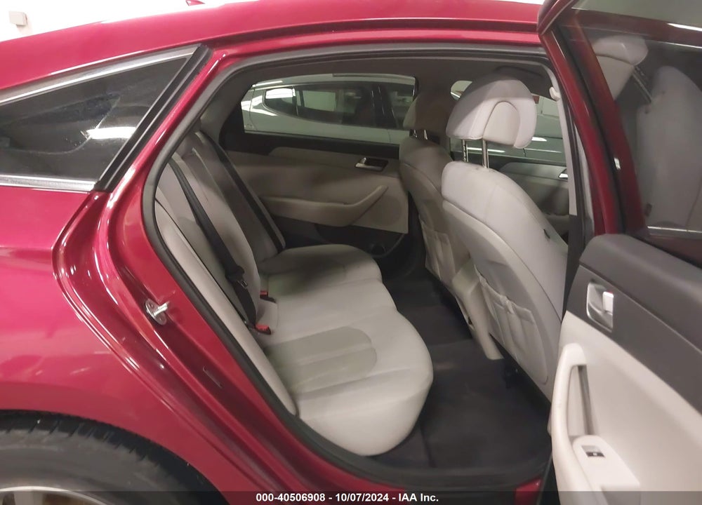 2016 HYUNDAI SONATA SE VIN: 5NPE24AF8GH417812