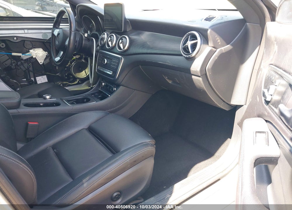 2018 MERCEDES-BENZ CLA 250 VIN: WDDSJ4EB1JN540782