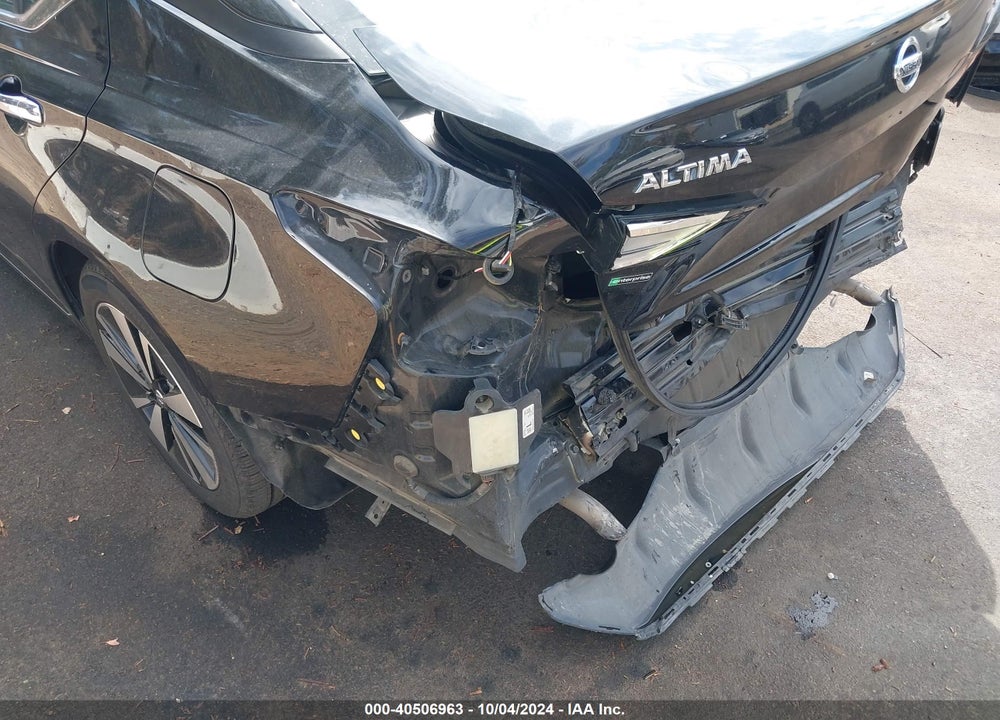 2021 NISSAN ALTIMA SV FWD VIN: 1N4BL4DV7MN412394