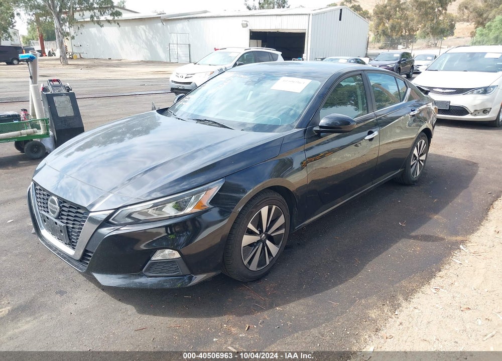 2021 NISSAN ALTIMA SV FWD VIN: 1N4BL4DV7MN412394