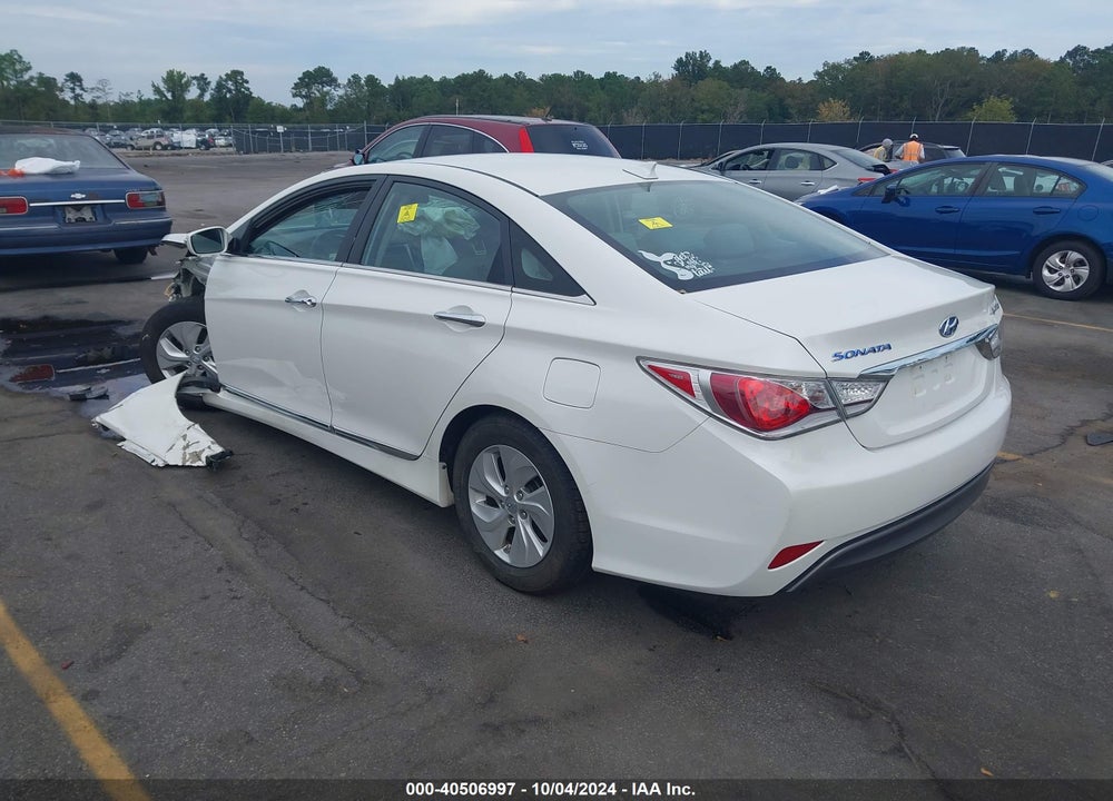 2013 HYUNDAI SONATA HYBRID VIN: KMHEC4A4XDA070512