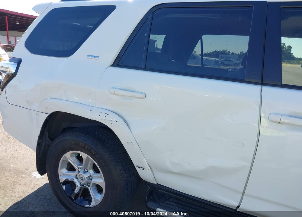 2022 TOYOTA 4RUNNER SR5 VIN: JTEEU5JR4N5255907