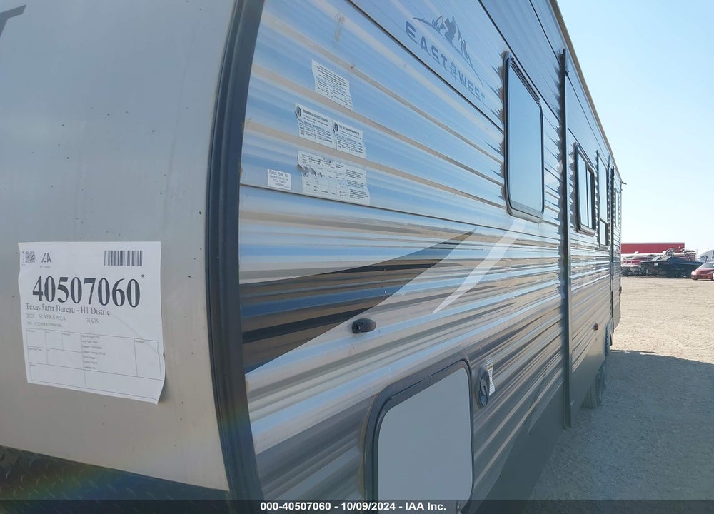 2021 SILVER STREAK 31K3S VIN: 5ZT2SKWBXM9003883