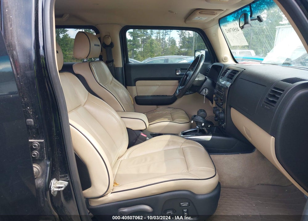 2007 HUMMER H3 SUV VIN: 5GTDN13E778166892