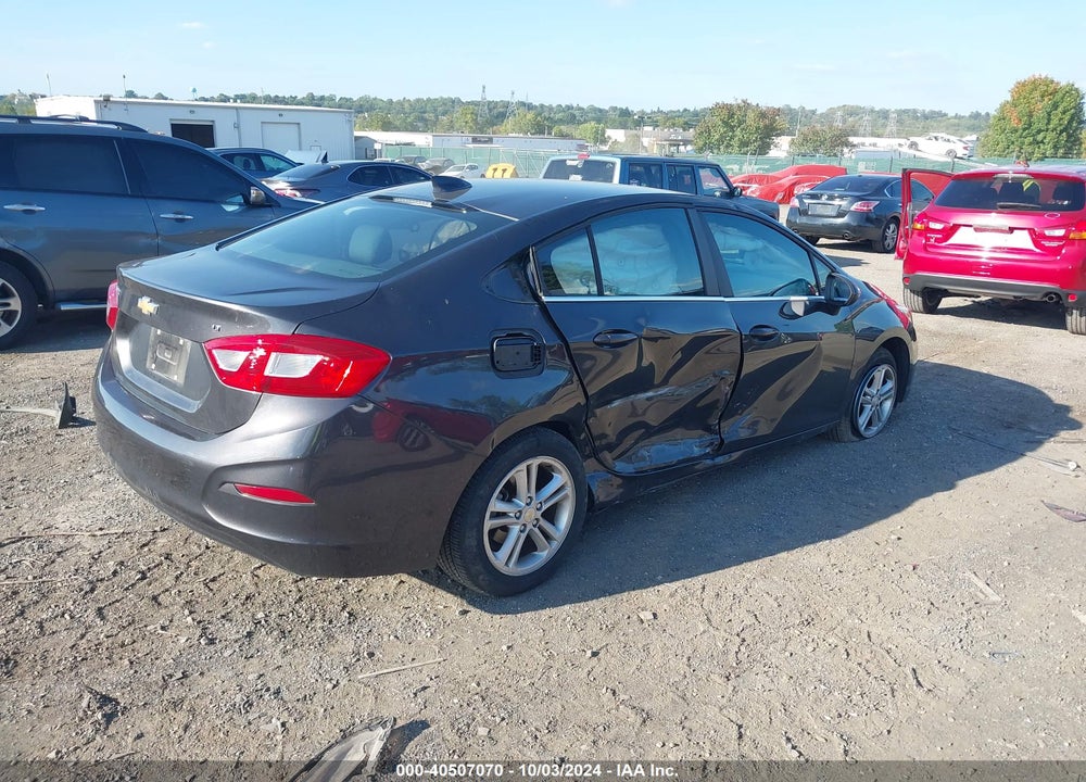 2017 CHEVROLET CRUZE LT AUTO VIN: 1G1BE5SMXH7138390