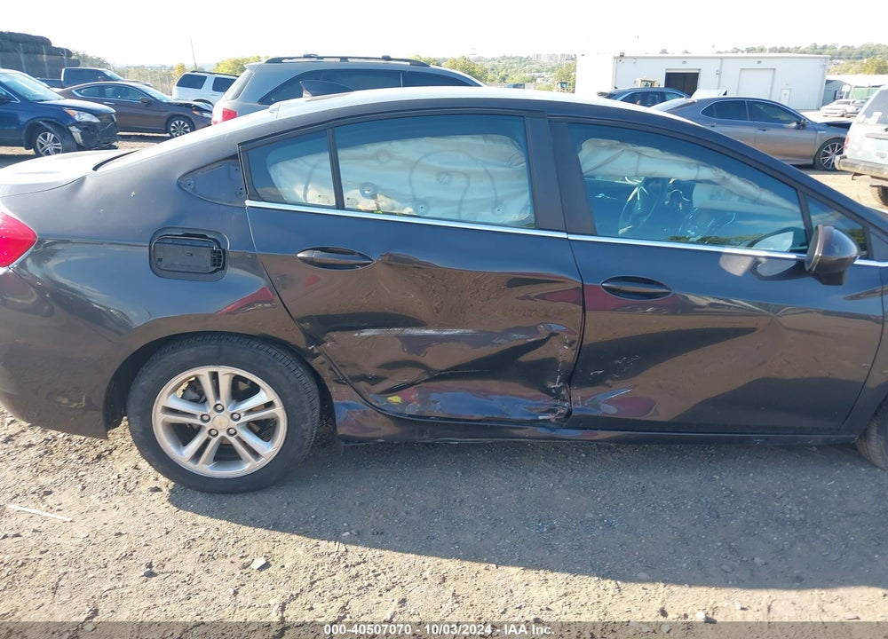 2017 CHEVROLET CRUZE LT AUTO VIN: 1G1BE5SMXH7138390