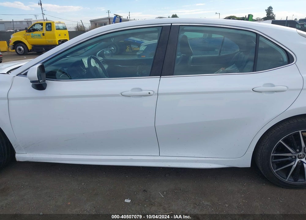 2021 TOYOTA CAMRY SE VIN: 4T1G11AK4MU543489