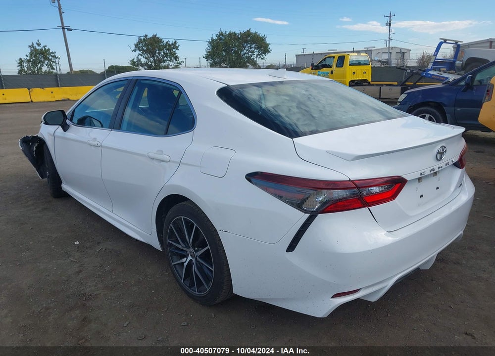 2021 TOYOTA CAMRY SE VIN: 4T1G11AK4MU543489