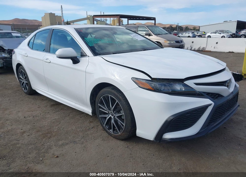 2021 TOYOTA CAMRY SE VIN: 4T1G11AK4MU543489