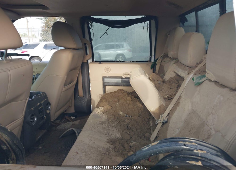 2011 FORD F-250 LARIAT VIN: 1FT7W2BT9BEA77875
