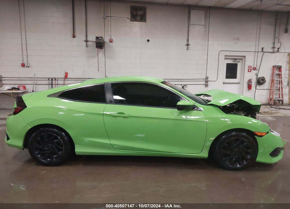 2016 HONDA CIVIC LX VIN: 2HGFC4B50GH300582