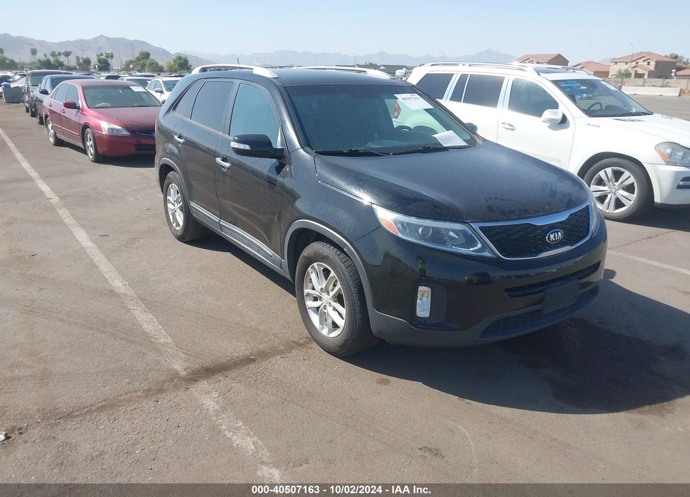 2015 KIA SORENTO LX V6 VIN: 5XYKT4A76FG589321