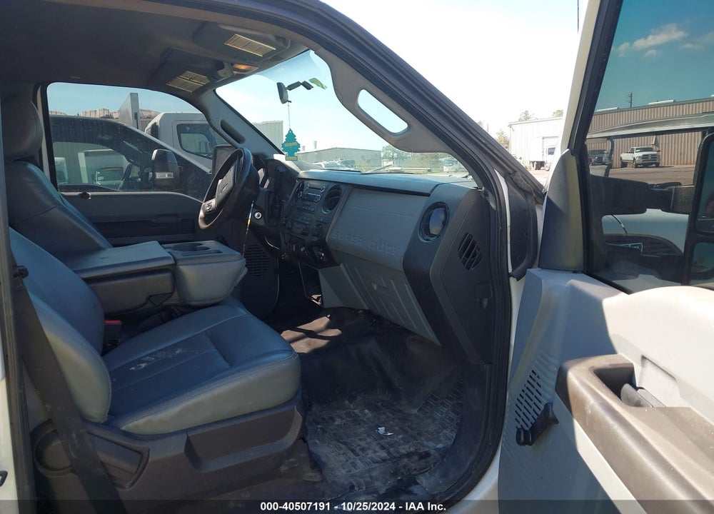 2016 FORD F-350 XL VIN: 1FT8W3BT4GED36645