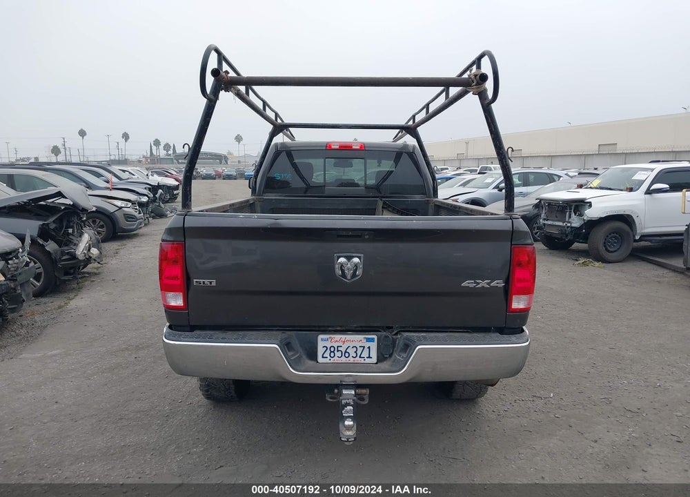 2016 RAM 2500 SLT VIN: 3C6UR5JL0GG258187
