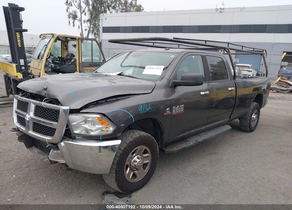 2016 RAM 2500 SLT VIN: 3C6UR5JL0GG258187