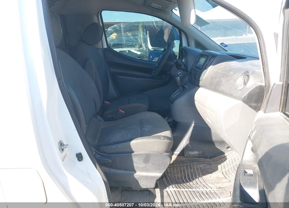 2015 NISSAN NV200 S VIN: 3N6CM0KN6FK695934