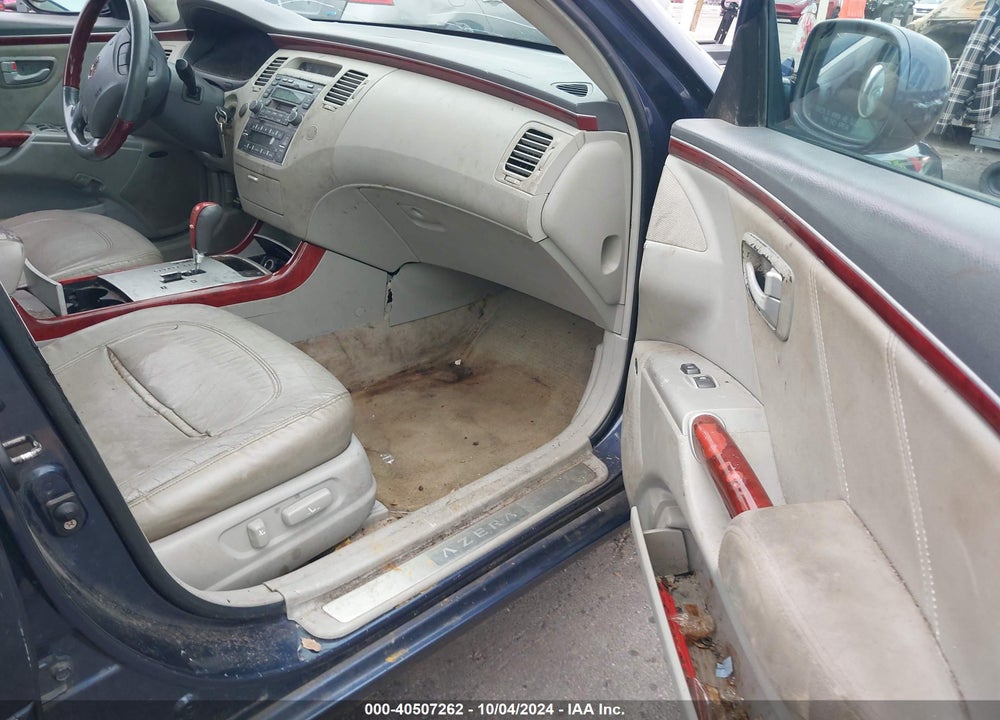 2006 HYUNDAI AZERA LIMITED/SE VIN: KMHFC46F16A105715