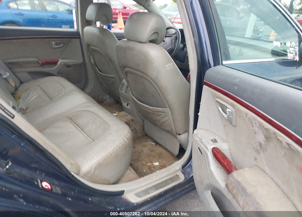 2006 HYUNDAI AZERA LIMITED/SE VIN: KMHFC46F16A105715