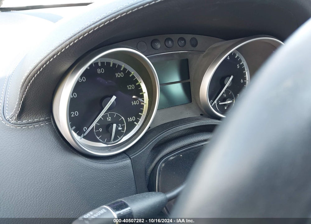 2010 MERCEDES-BENZ GL 450 4MATIC VIN: 4JGBF7BE7AA533978