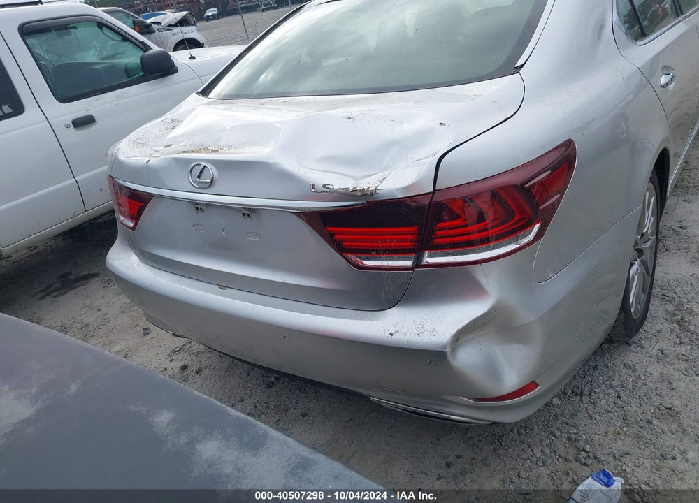2015 LEXUS LS 460 VIN: JTHBL5EF4F5133557