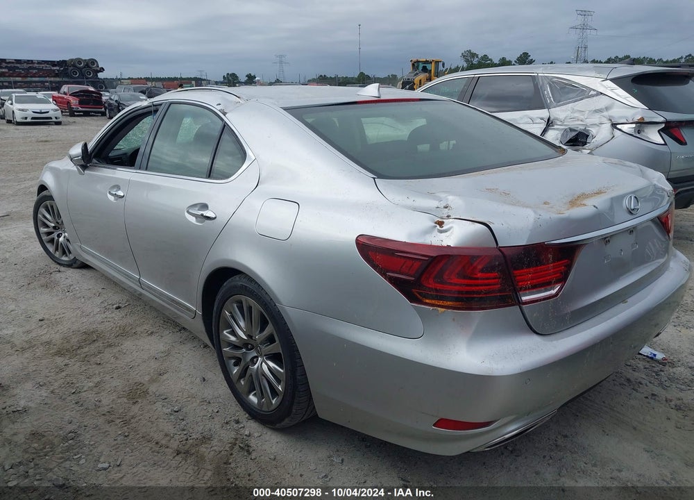 2015 LEXUS LS 460 VIN: JTHBL5EF4F5133557