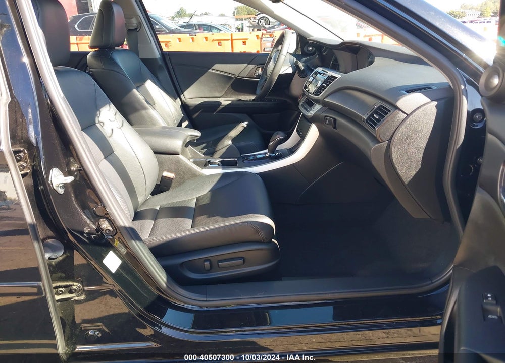 2015 HONDA ACCORD HYBRID EX-L VIN: 1HGCR6F52FA003124